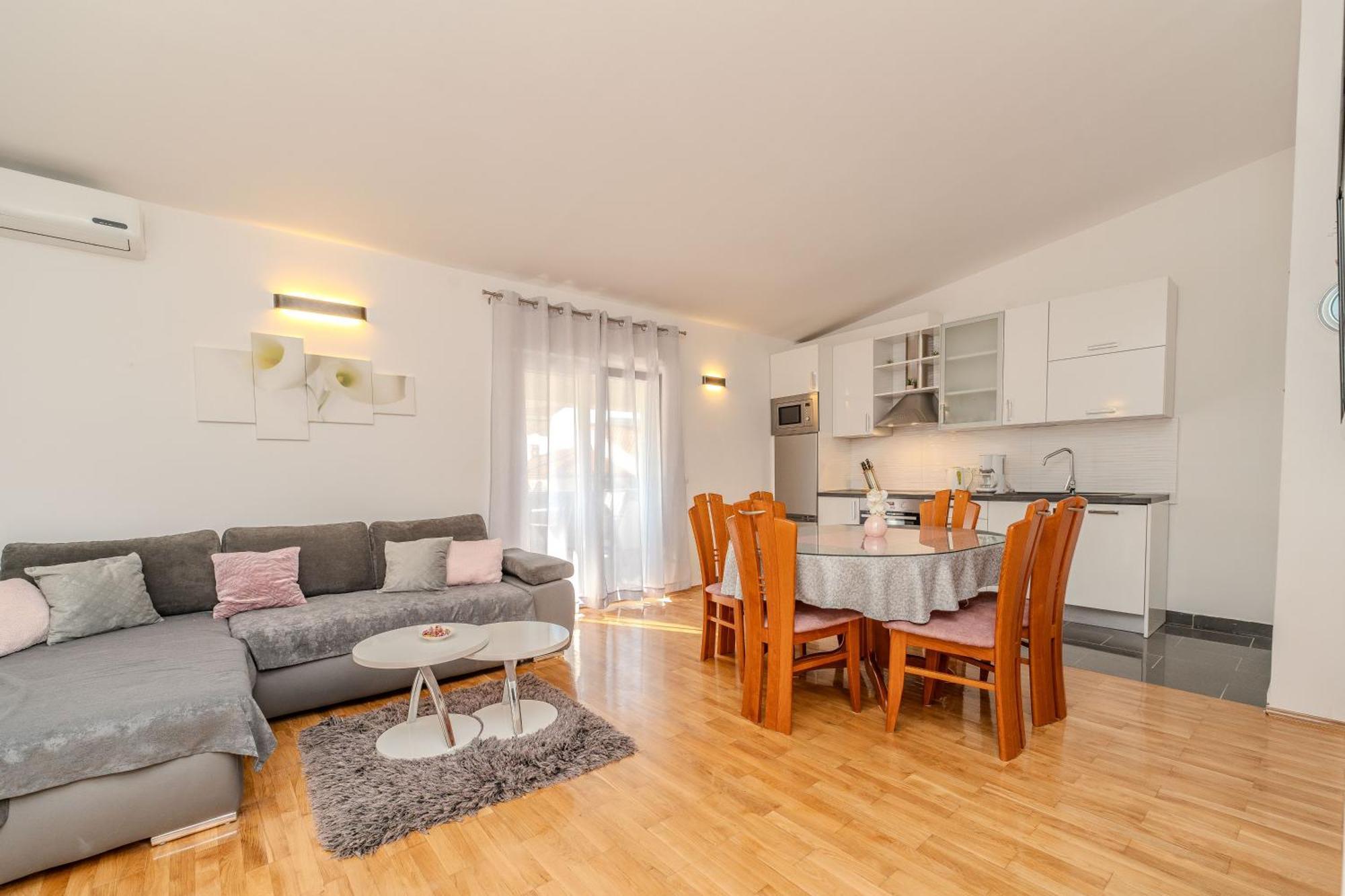 Apartments Dalmatia (Adults Only) Privlaka  Exterior photo