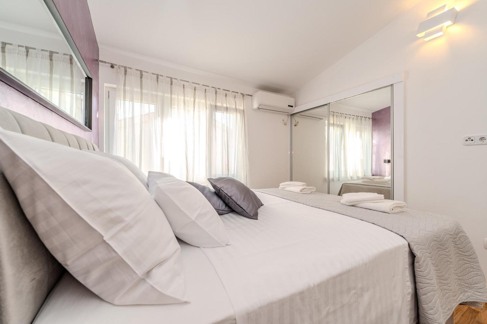 Apartments Dalmatia (Adults Only) Privlaka  Exterior photo