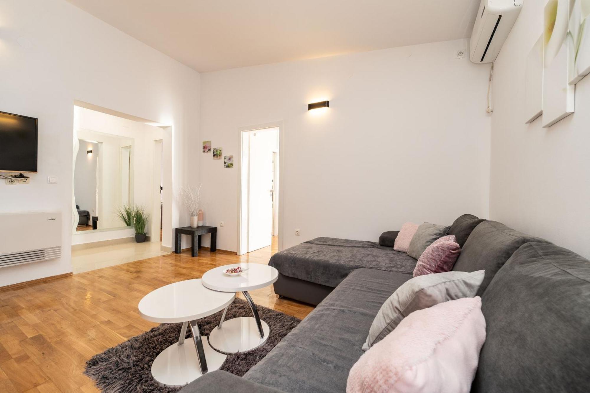 Apartments Dalmatia (Adults Only) Privlaka  Exterior photo