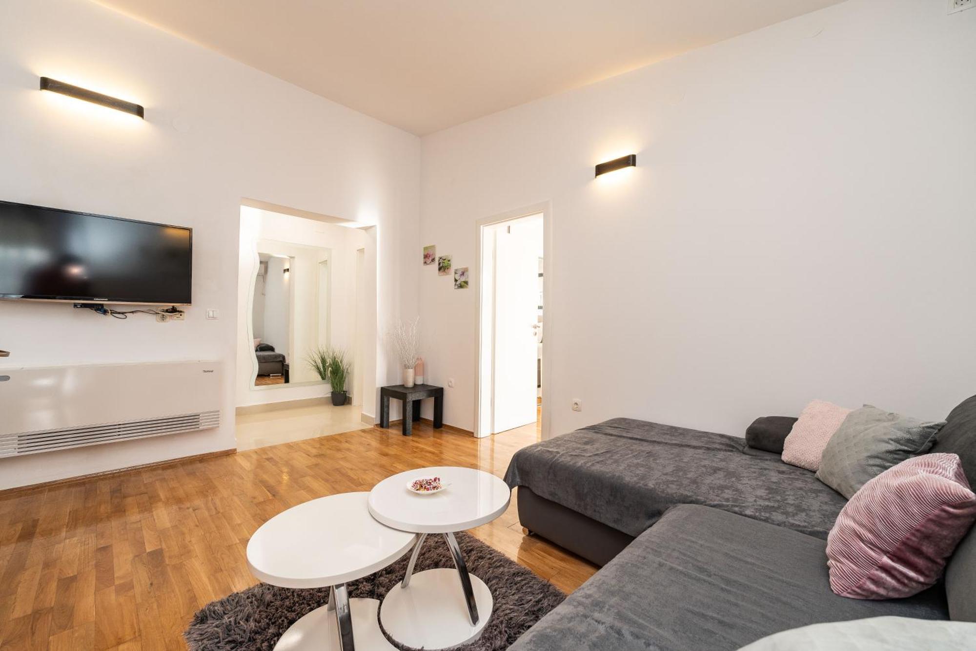 Apartments Dalmatia (Adults Only) Privlaka  Exterior photo