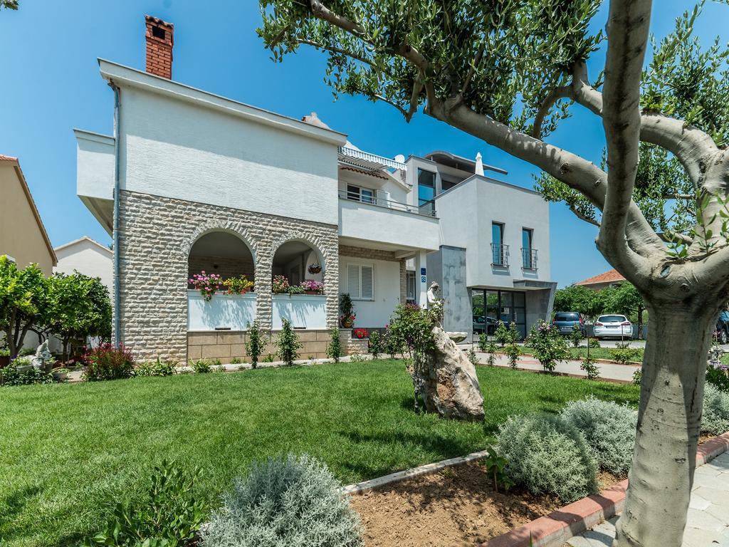 Apartments Dalmatia (Adults Only) Privlaka  Exterior photo