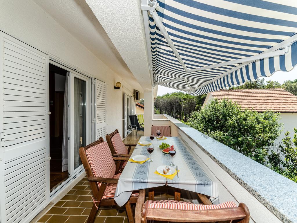 Apartments Dalmatia (Adults Only) Privlaka  Exterior photo